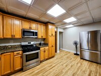 3811 Hayward Ave photo'