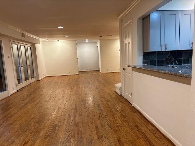 919 S Ripple Creek Dr in Houston, TX - Building Photo - Building Photo