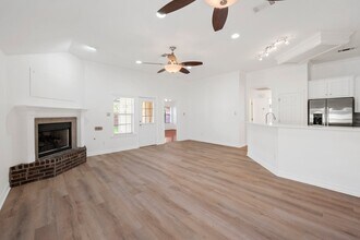 4212 Drogo Ct in College Station, TX - Building Photo - Building Photo