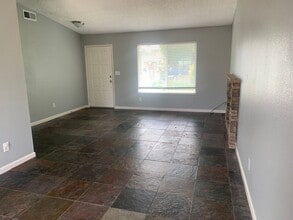 55 Simons Ct in Oakley, CA - Building Photo - Building Photo