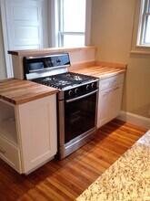 23 Peverell St, Unit #2 in Boston, MA - Building Photo - Building Photo