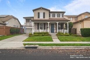 630 Chardonnay Pl in Windsor, CA - Building Photo