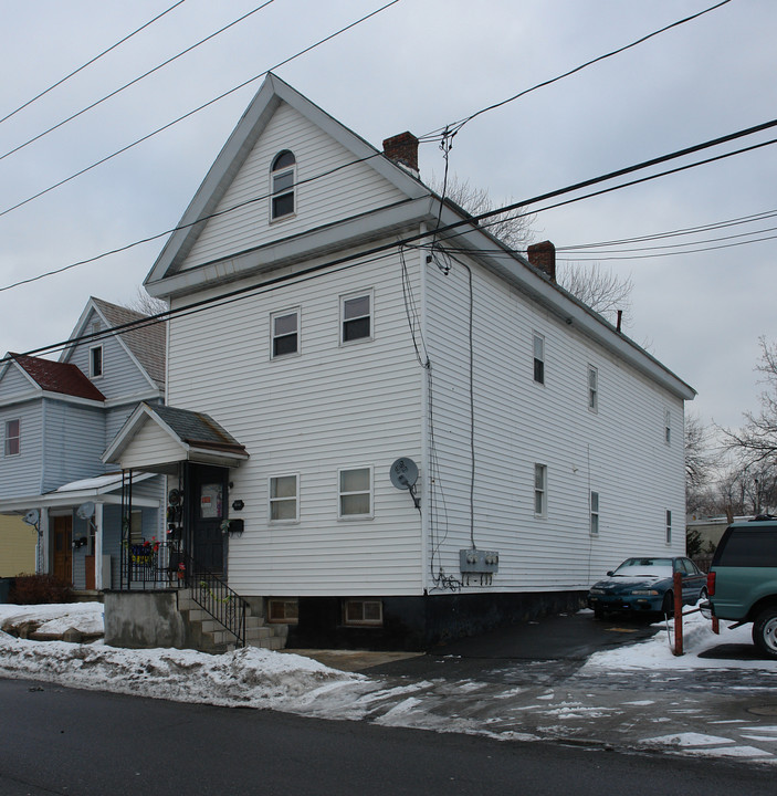 1249 Albany St in Schenectady, NY - Building Photo