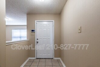 6626 Diamond Pass in San Antonio, TX - Building Photo - Building Photo