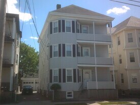 288 Earle St, Unit 2 in New Bedford, MA - Building Photo