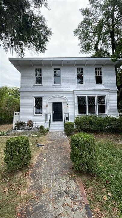 1841 COURT St in Montgomery, AL - Building Photo