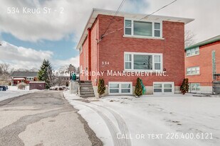 534 Krug St in Kitchener, ON - Building Photo