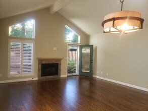 547 S California St in Portland, OR - Building Photo - Building Photo