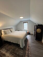 1283 Narragansett Blvd in Cranston, RI - Building Photo - Building Photo