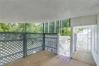 6143 Forest Ave in Kansas City, MO - Building Photo - Building Photo