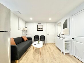 34 Church St in Port Colborne, ON - Building Photo - Building Photo