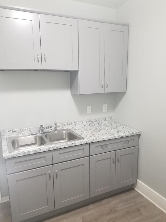 415 N Rose Pl in Long Beach, CA - Building Photo