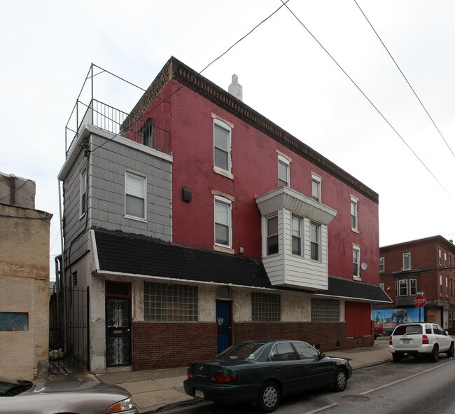 1648 S 16th St in Philadelphia, PA - Building Photo - Building Photo