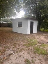 3295 NW 43rd Ter in Miami, FL - Building Photo - Building Photo