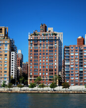 The Yorkgate in New York, NY - Foto de edificio - Building Photo