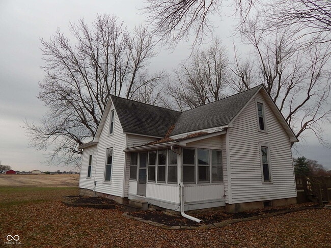 property at 1402 S Franklin Rd
