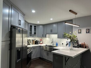 4589 Via Marisol in Los Angeles, CA - Building Photo - Building Photo