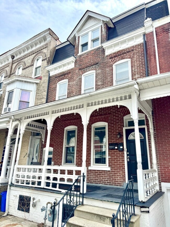 property at 1410 W Turner St