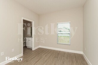 717 Lavender St SE in Palm Bay, FL - Building Photo - Building Photo