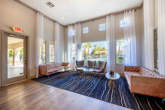Tesoro Ranch in Las Vegas, NV - Foto de edificio - Building Photo