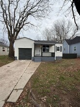 826 N National Ave in Springfield, MO - Building Photo - Building Photo