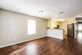 107 Cook St in Waxahachie, TX - Building Photo - Building Photo