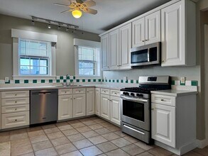 84 Washington St in Marblehead, MA - Building Photo - Building Photo