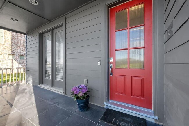 property at 8636 Emnora Ln