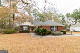 104 Green Tree Ct in Statesboro, GA - Building Photo