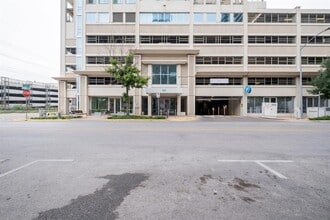 300 Bowie St in Austin, TX - Building Photo - Building Photo