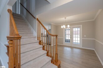 97 Jamestowne Way in Taylors, SC - Building Photo - Building Photo
