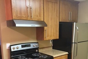 1731 NE 27th Ave, Unit na