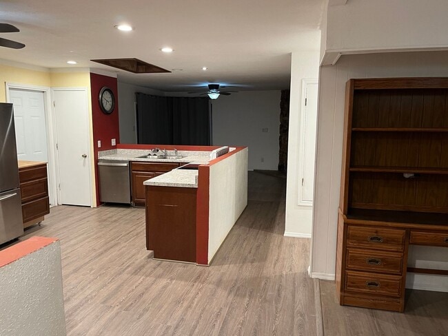 8108 Eddy Ave NE in Albuquerque, NM - Building Photo - Building Photo