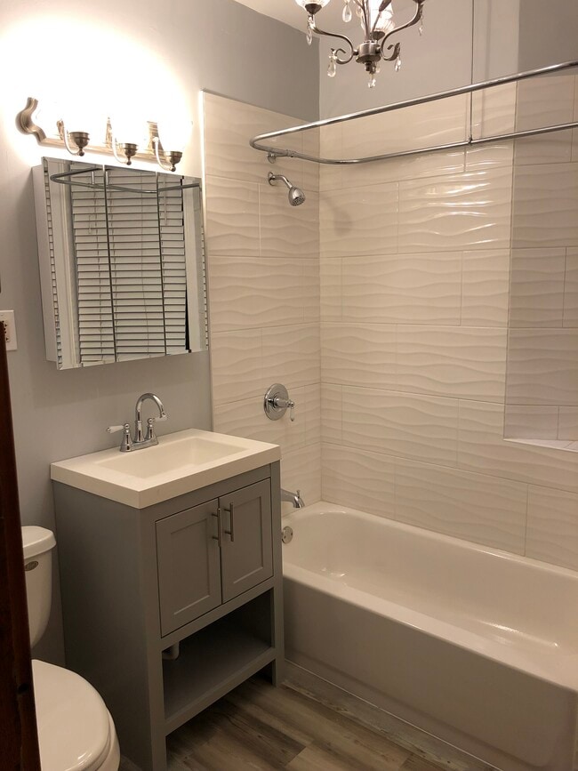4841 S St Lawrence Ave, Unit 3 in Chicago, IL - Building Photo - Building Photo