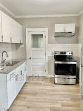 1122 College St in South Bend, IN - Foto de edificio - Building Photo