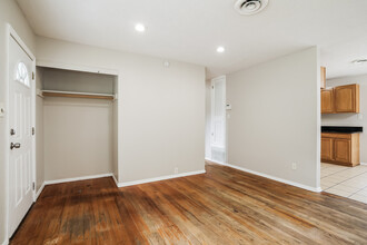 2314 Golf Dr in Palatka, FL - Building Photo - Building Photo