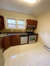 7610 Broadway in North Bergen, NJ - Building Photo - Building Photo