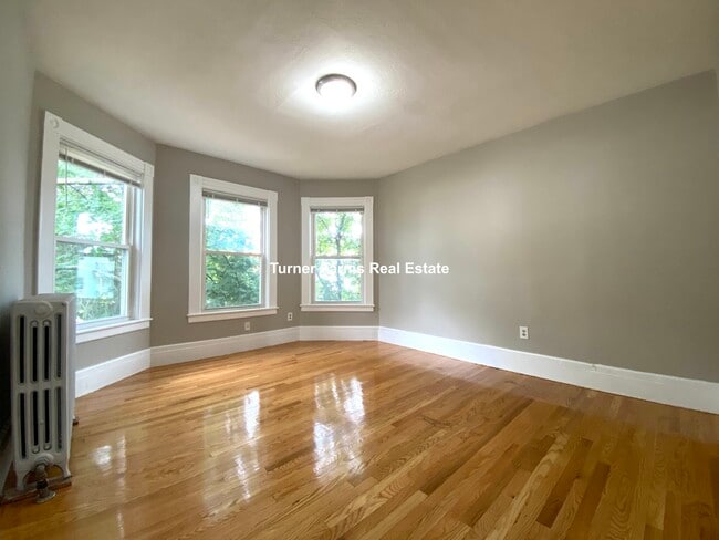 185 Bowdoin St, Unit 186 Bowdoin unit 2
