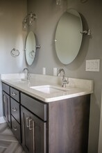 218 E 7th St, Unit 105 in Casper, WY - Foto de edificio - Building Photo