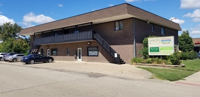 property at 15 W Warren St