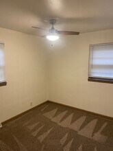 4001-4003 9th St in Rockford, IL - Building Photo - Building Photo