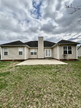 3427 Poplar Hill in Clarksville, TN - Building Photo - Building Photo