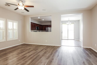 10817 W Elm St in Phoenix, AZ - Building Photo - Building Photo