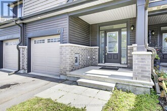 170 Wabikon Cres in Ottawa, ON - Building Photo - Building Photo