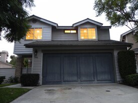 3480 Old Cobble Ct in San Diego, CA - Building Photo