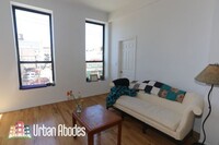 1753 W Chicago Ave, Unit M04B in Chicago, IL - Building Photo - Building Photo