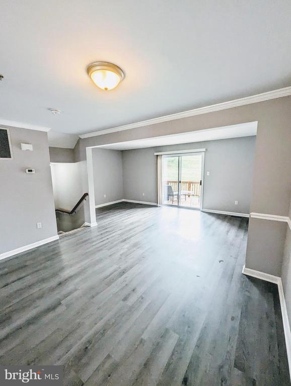 property at 121 Eagles Ridge