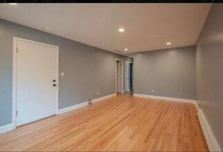 323 Marshall Rd in Bensenville, IL - Building Photo - Building Photo
