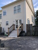 9611 Normanton Way in Manassas, VA - Building Photo