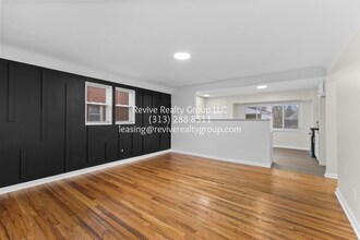 1746 Beaupre Ave in Madison Heights, MI - Building Photo - Building Photo